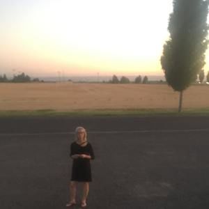 Meet your Posher, Twila